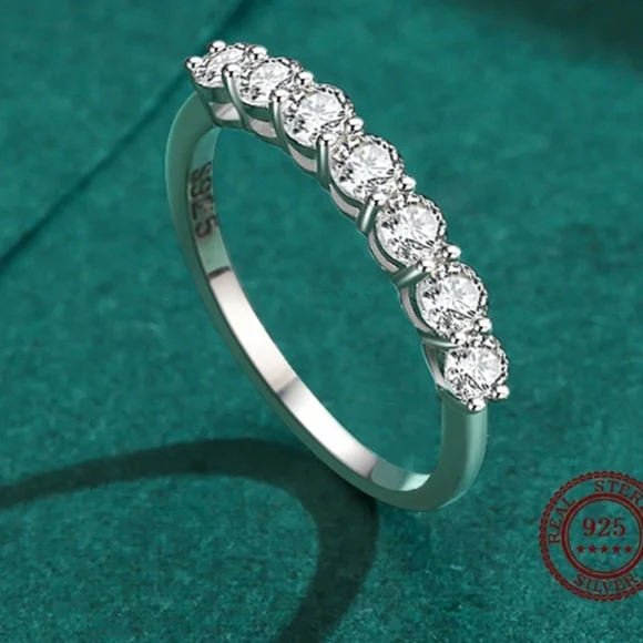 ❤ HOST PICK Dazzling Round Engagement Ring - Picture 2 of 6